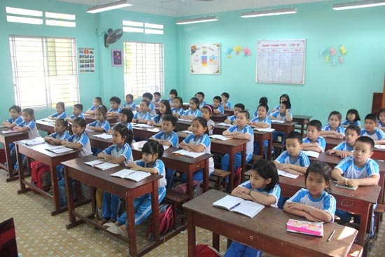 Học sinh Trường Tiểu học Nguyễn Nghiêm (TP.Quảng Ngãi) trong giờ học.