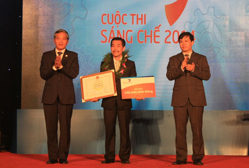  Tác giả Nguyễn Long Uy Bảo giành giải nhất.
