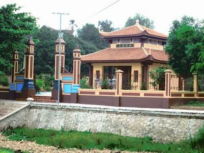 Đền thờ Nguyễn Mẫn Đốc, xã Xuân Lũng, huyện Lâm Thao, tỉnh Phú Thọ