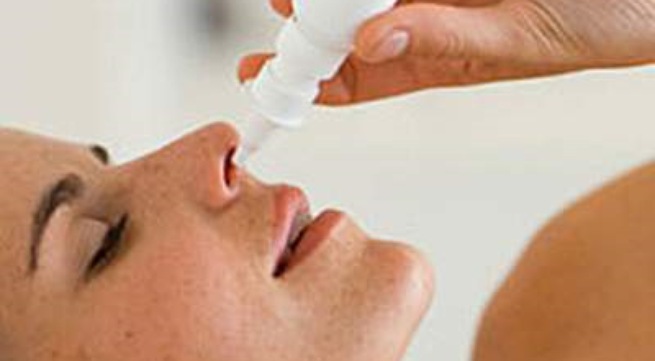 Phải rửa mũi trước khi dùng các thuốc điều trị viêm mũi.