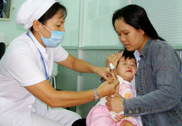  Tiêm phòng vắc xin sởi là cách duy nhất để phòng chống bệnh sởi.