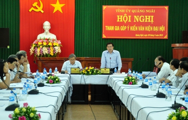 Phó Bí thư Tỉnh ủy Trần Văn Minh phát biểu tại hội nghị
