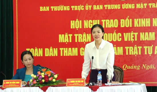 Bà Trương Thị Ngọc Ánh - Phó Chủ tịch Ủy ban Trung ương MTTQ Việt Nam phát biểu tại hội nghị.                   ảnh: BS