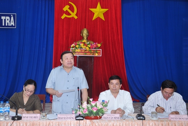 Ủy viên Trung ương Đảng, Phó Ban Dân vận Trung ương Thào Xuân Sùng phát biểu tại buổi làm việc