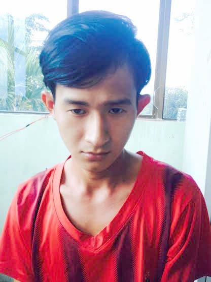 Ai biết th6ng tin về gia đình của đứa trẻ này thì liên lạc với chính quyền xã Bình Thạnh, huyện Bình Sơn.