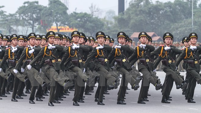 Khối nam sỹ quan an ninh nhân dân. (Ảnh: Minh Sơn/Vietnam+)