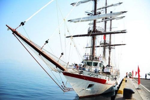 Tàu buồm 286-Lê Quý Đôn là loại tàu buồm hiện đại bậc nhất của thế giới và khu vực. Ảnh QĐND