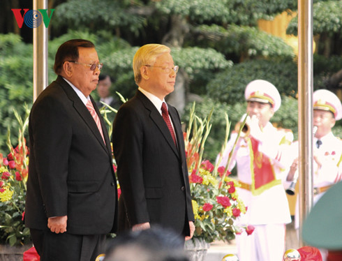  Tổng Bí thư Nguyễn Phú Trọng chủ trì lễ đón chính thức Tổng Bí thư, Chủ tịch nước Lào Bounnhang Volachith. Ảnh VOV