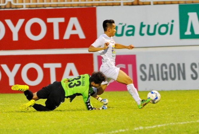 Hồng Duy - tác giả bàn thắng duy nhất giúp HAGL đá bại Hà Nội T&T 1-0. Ảnh: ANH TIẾN