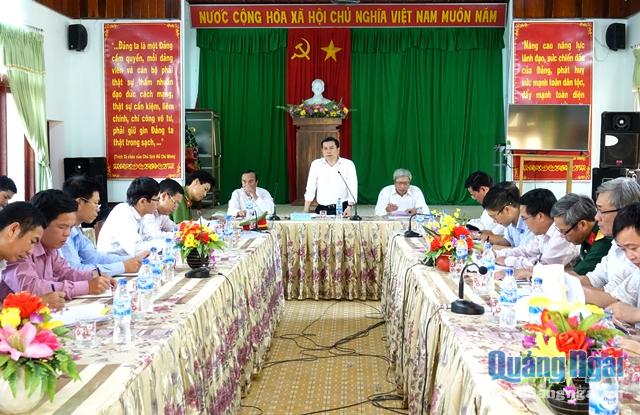 Phó Bí thư Tỉnh ủy Trần Văn Minh phát biểu tại buổi làm việc