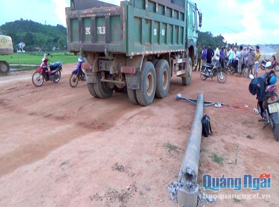 Hiện trường nơi đơn vị thi công làm đứt dây điện 22kv gây điện giật một người bị thương nặng