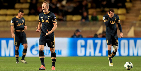  Sự thất vọng của các cầu thủ Tottenham trên sân Louis II của Monaco. Ảnh: Dailymail