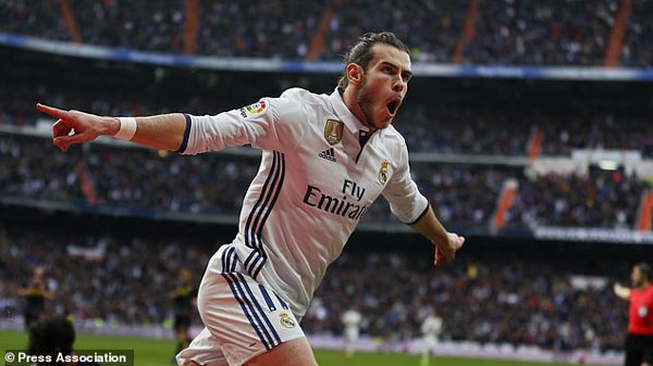 Tiền vệ Gareth Bale vui mừng sau khi ghi bàn vào lưới Espanyol. Ảnh: Dailymail