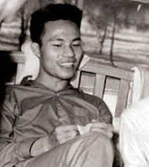 nhà thơ Trần Quang Long