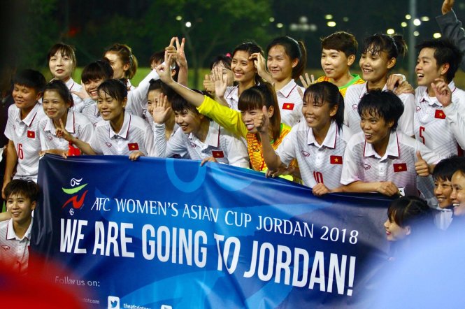  Tuyển nữ VN giành quyền dự VCK Giải bóng đá nữ châu Á 2018 sau chiến thắng 2-0 trước Myanmar. Ảnh: NGUYỄN KHÁNH