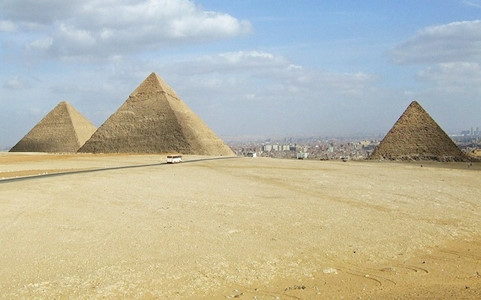  Các kim tự tháp Ai Cập. Ảnh: Pixabay