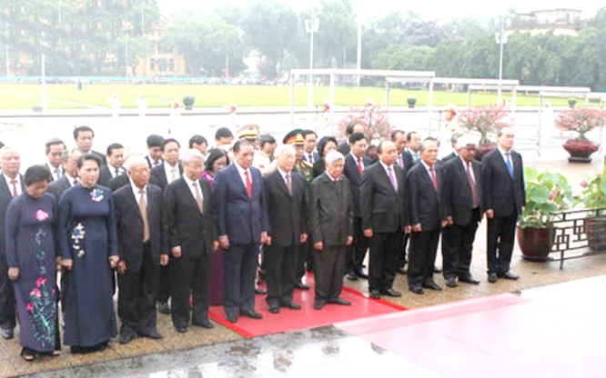 Lãnh đạo Đảng, Nhà nước thành kính tưởng nhớ Chủ tịch Hồ Chí Minh