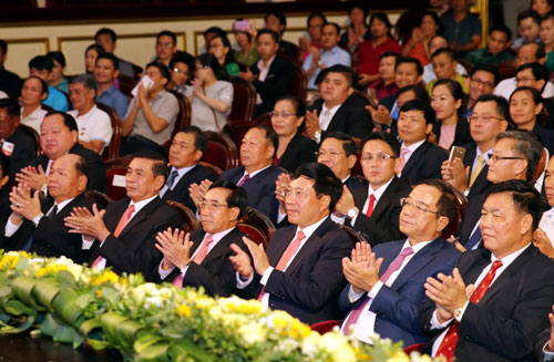 Các đại biểu dự lễ khai mạc Những ngày văn hóa, du lịch Lào tại Việt Nam. Ảnh: VGP/Hải Minh