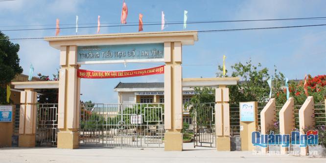 Huyện Lý Sơn đang phấn đấu xây dựng trường lớp học đạt 80% kiên cố đầu năm 2018.