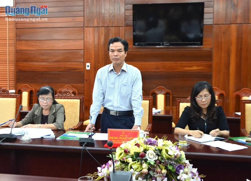Phó Chủ tịch UBND tỉnh Đặng Ngọc Dũng phát biểu chỉ đạo tại cuộc họp.