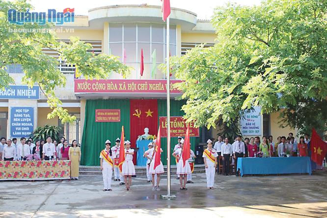Thầy và trò Trường THCS và THPT Phạm Kiệt quyết tâm nâng cao chất lượng giáo dục trong năm học mới.