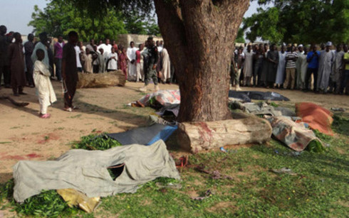 Hiện trường một vụ đánh bom ở Nigeria (Ảnh: The Independent)