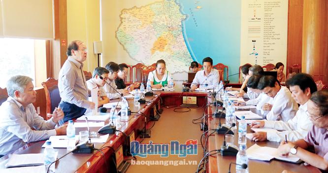 Phó Bí thư Thường trực Tỉnh ủy Nguyễn Thanh Quang phát biểu tại cuộc họp.                                         ẢNH: Bá Sơn