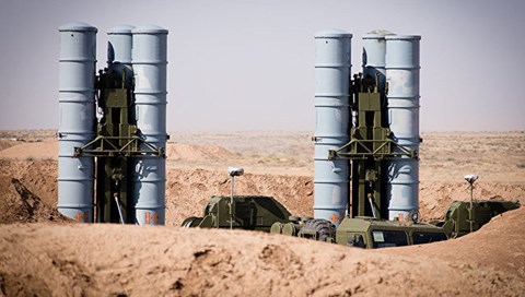 Hệ thống phòng không S-400 của Nga