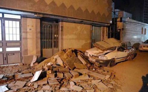 Nhiều đống đổ nát xuất hiện sau trận động đất (Ảnh: Elmundo.es)