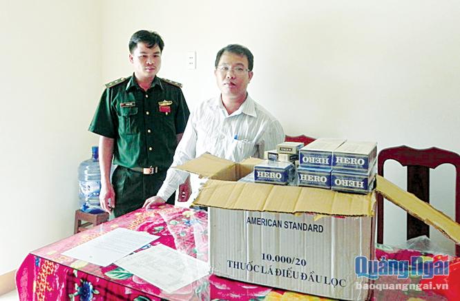 Đối tượng Nguyễn Xuân Hiền quê ở Hoài Nhơn (Bình Định) bị BĐBP Sa Huỳnh bắt giữ cùng tang vật là thuốc lá nhập lậu vào đầu năm 2018.