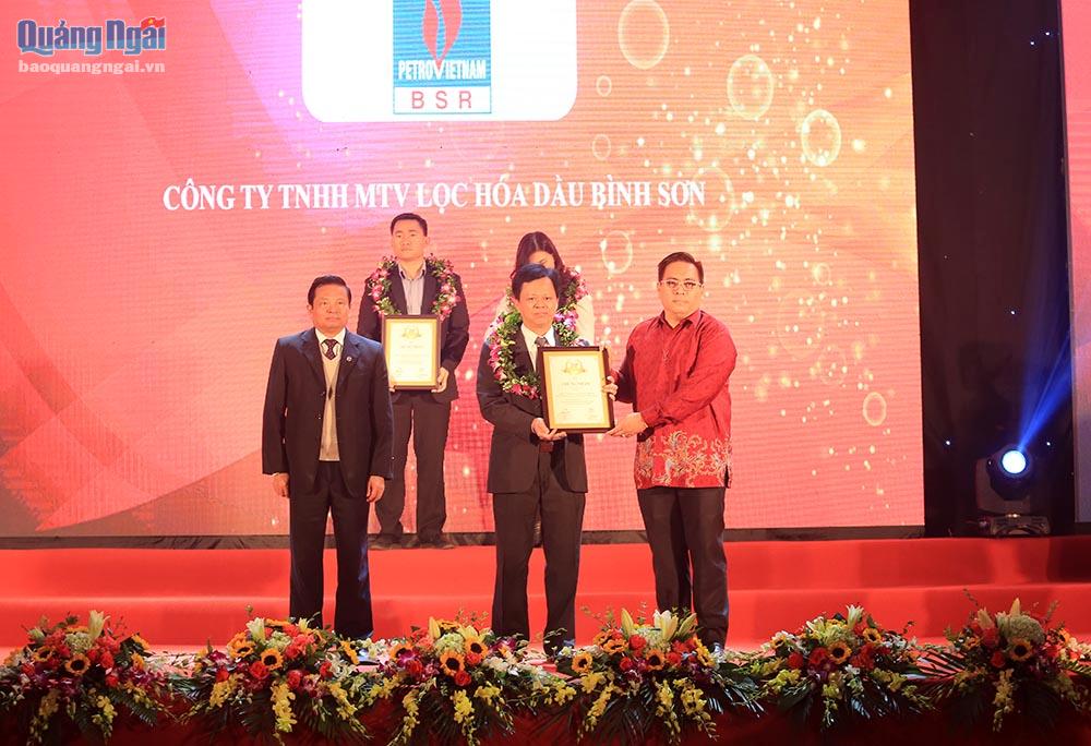BSR là doanh nghiệp đứng thứ 7 trong tốp 500 doanh nghiệp được công bố. Trong tốp 500 DN hàng đầu Việt Nam