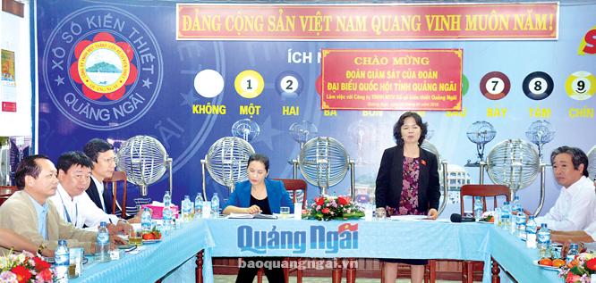  Phó Trưởng đoàn chuyên trách Đoàn ĐBQH tỉnh Phạm Thị Thu Trang phát biểu tại buổi làm việc.