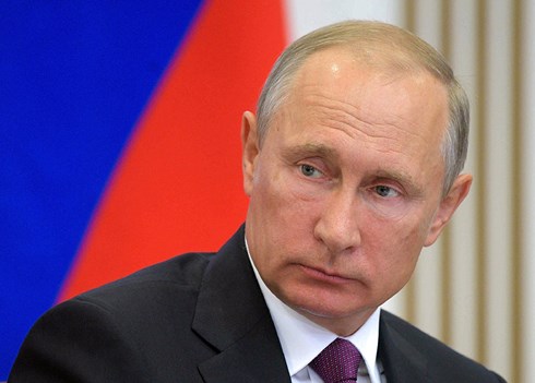   Tổng thống Putin vượt qua vòng thứ nhất. Ảnh: NBC.
