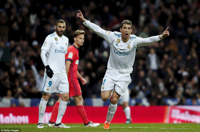 C.Ronaldo lập hat-trick giúp Real Madrid tạm thời trở lại vị trí thứ 3 trên BXH.