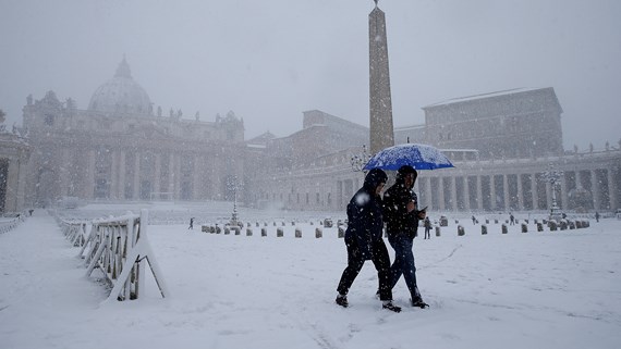 Đợt bão tuyết “càn quét châu Âu” khiến 48 người thiệt mạng. Ảnh : THE IRISH TIMES