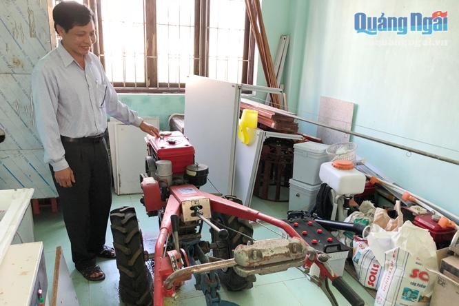 Nhiều thiết bị dạy học ở Trung tâm GDNN - GDTX huyện Lý Sơn bị bỏ không.