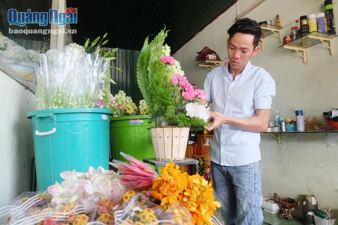 Cửa hàng hoa tươi của Lê Tấn Bảy.