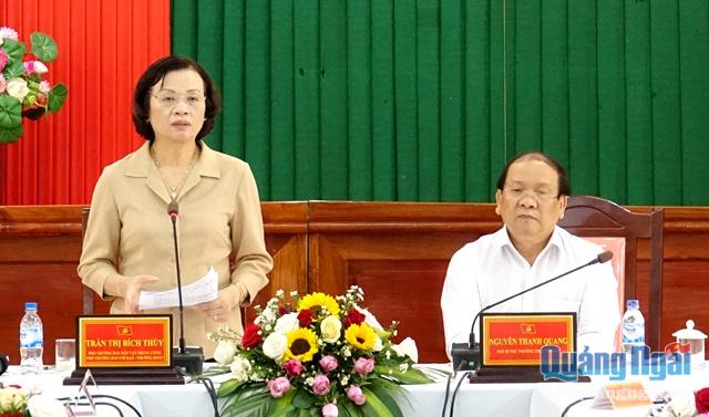 Phó Trưởng Ban Dân vận Trung ương Trần Thị Bích Thủy phát biểu tại buổi làm việc