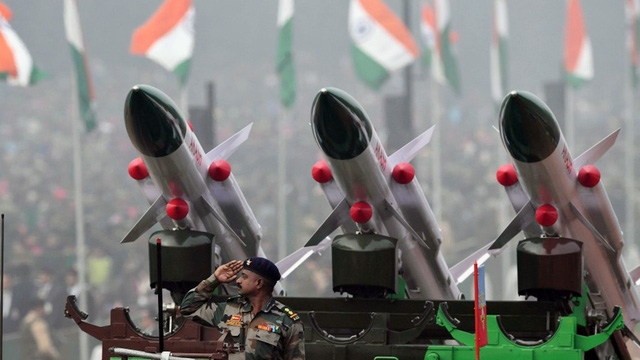 Căng thẳng biên giới với Trung Quốc được cho là nguyên nhân lớn khiến Ấn Độ tăng chi tiêu quốc phòng đáng kể trong những năm gần đây - Ảnh: AFP