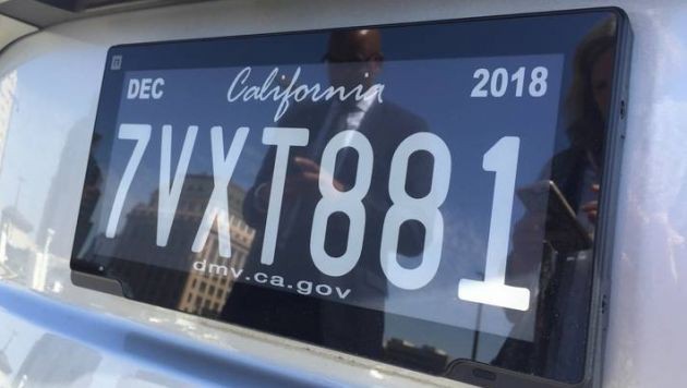 Bang California của Mỹ mới đây đã bắt đầu thử nghiệm loại biển số xe điện tử