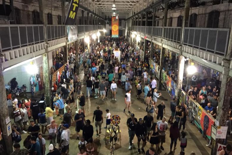 Lễ hội nghệ thuật Art All Night tại trung tâm Roebling Market.