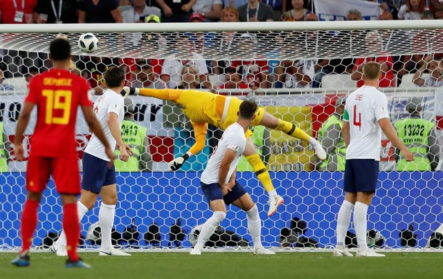   Một trận đấu không đến nỗi tẻ nhạt giữa Anh và Bỉ - Ảnh: REUTERS