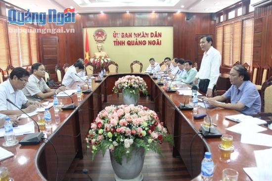 Phó Chủ tịch UBND tỉnh Phạm Trường Thọ cho ý kiến tại cuộc họp.