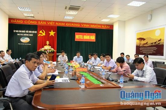 Quang cảnh hội nghị tại đầu cầu Quảng Ngãi.