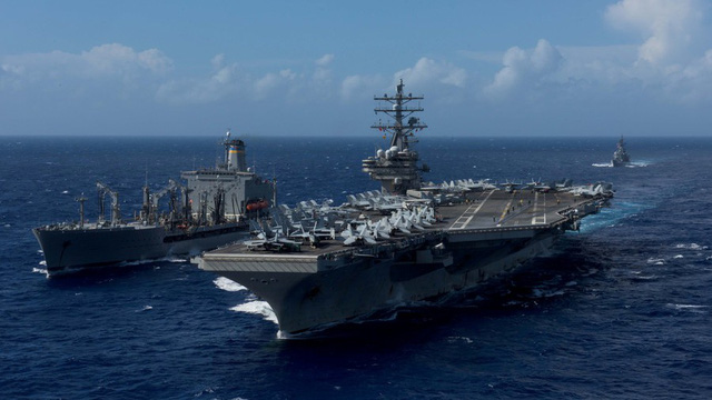 Tàu sân bay USS Ronald Reagan (Ảnh: Reuters)