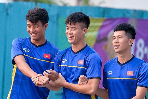 Tiến Dũng, Duy Mạnh và Đình Trọng sẽ chơi cùng nhau ở AFF Cup 2018...