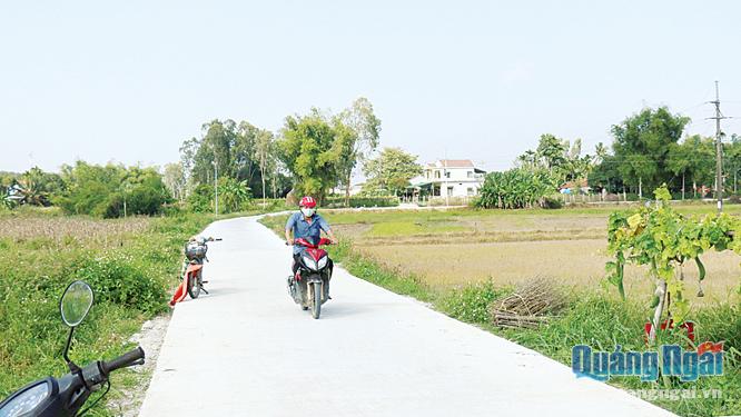Diện mạo nông thôn mới ở xã Bình Long (Bình Sơn).    
