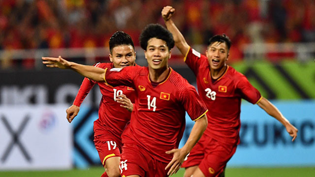 Công Phượng mở tỷ số giúp Việt Nam thắng chung cuộc 2-0 trước Malaysia. Ảnh: Zing