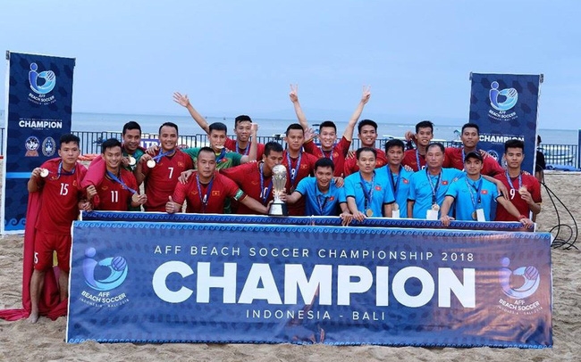 Việt Nam vô địch bóng đá bãi biển Đông Nam Á 2018 (Ảnh: VFF)