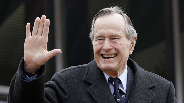 Cựu Tổng thống George H.W. Bush (Ảnh: AP)